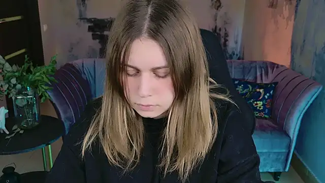 FioraMarmoris online show from February 2025 01:10:02 PM