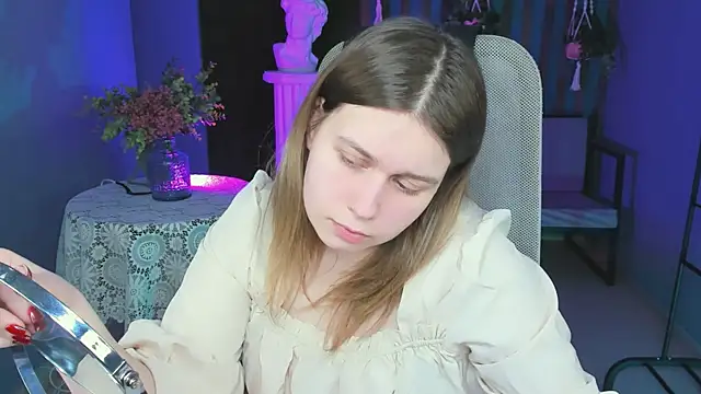 FioraMarmoris online show from February 2025 01:09:02 PM