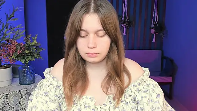 FioraMarmoris online show from September 2025 09:54:01 AM