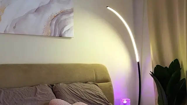 Eva Natsumi online show from February 2025 10:59:02 AM