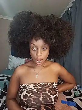 Queen-Chocolate online show from May 2026 08:28:01 PM