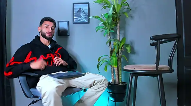 Damian 022 online show from February 2025 12:57:02 AM