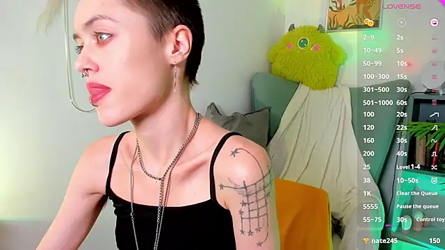 Snapshot of PamelaYong chatting on February 2025 01:43:02 PM PamelaYong online show from February 2025 01:43:02 PM