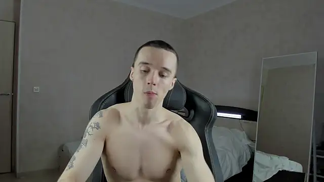 MasonWarholl online show from December 2024 10:47:01 PM