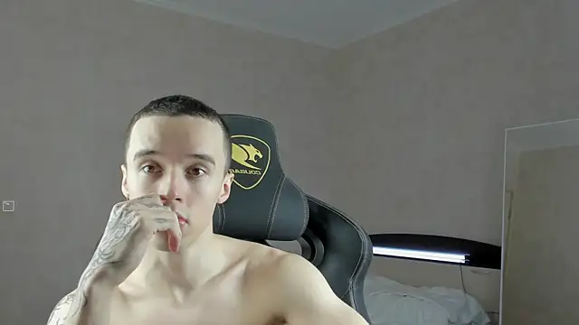 MasonWarholl online show from December 2024 08:47:02 PM