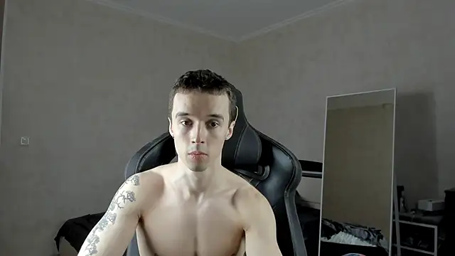 MasonWarholl online show from January 2025 11:56:02 AM