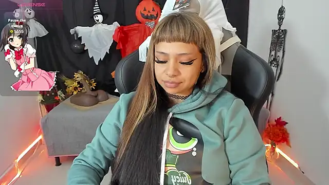 zoesullivan online show from October 2025 10:21:01 PM