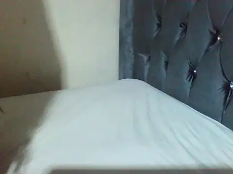 naughtycate  online show from May 2026 08:55:01 AM