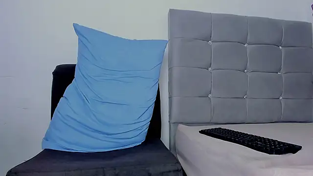 Ladysexy hot19 online show from January 2025 06:09:02 AM