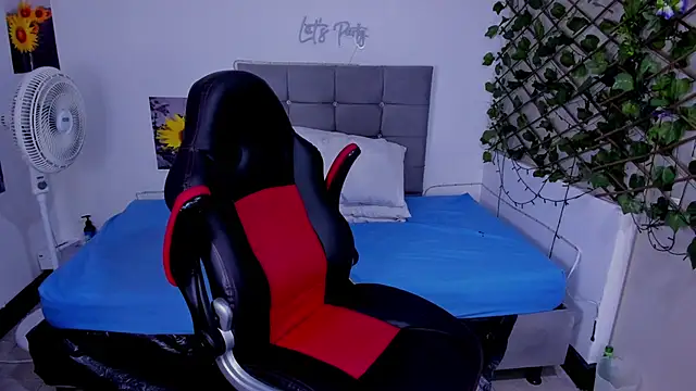 Ladysexy hot19 online show from September 2025 12:32:02 PM