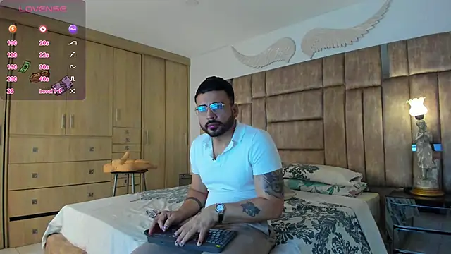 Snapshot of petterwilly1 chatting on February 2025 06:35:01 PM petterwilly1 online show from February 2025 06:35:01 PM