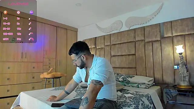 Snapshot of petterwilly1 chatting on March 2025 02:21:01 PM petterwilly1 online show from March 2025 02:21:01 PM