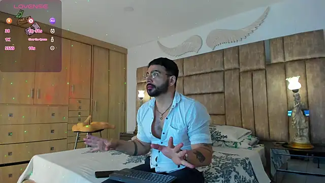 Snapshot of petterwilly1 chatting on March 2025 01:07:02 PM petterwilly1 online show from March 2025 01:07:02 PM