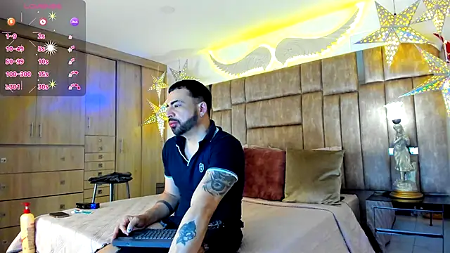 Snapshot of petterwilly1 chatting on December 2025 03:07:01 PM petterwilly1 online show from December 2025 03:07:01 PM