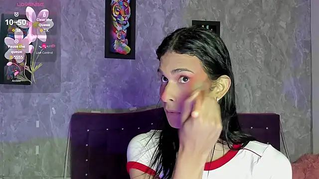 Snapshot of Mara_friendboy699 chatting on December 2024 08:00:01 PM Mara friendboy699 online show from December 2024 08:00:01 PM