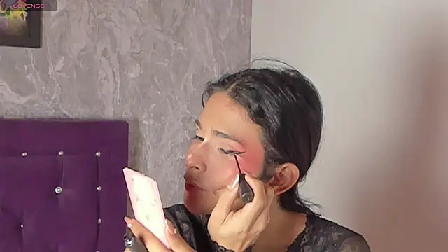 Snapshot of Mara_friendboy699 chatting on February 2025 08:25:02 PM Mara friendboy699 online show from February 2025 08:25:02 PM