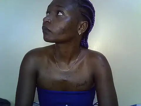 Snapshot of petite_12 chatting on March 2025 10:11:02 AM petite 12 online show from March 2025 10:11:02 AM