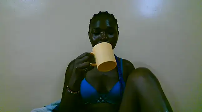Snapshot of petite_12 chatting on March 2025 05:00:02 AM petite 12 online show from March 2025 05:00:02 AM