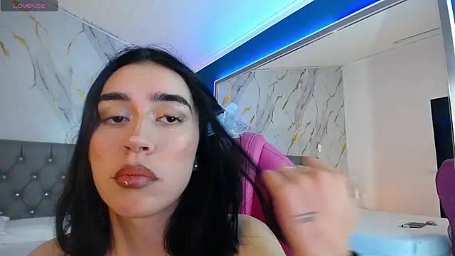 Julieta De Los Angeles online show from January 2025 06:53:02 AM