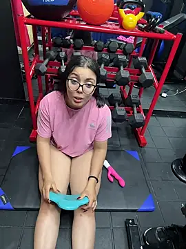 Snapshot of zui_lu chatting on March 2025 08:06:01 AM zui lu online show from March 2025 08:06:01 AM