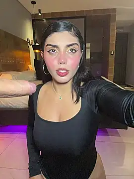 zui lu online show from February 2026 01:37:02 AM