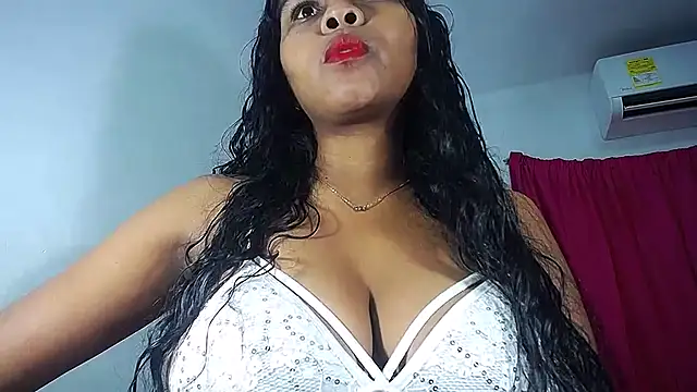 Sashabreck online show from May 2026 02:52:02 AM