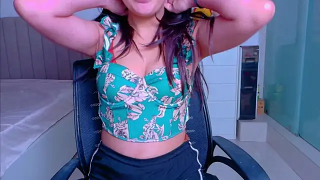 Aashika-Kaur online show from December 2025 04:54:01 AM