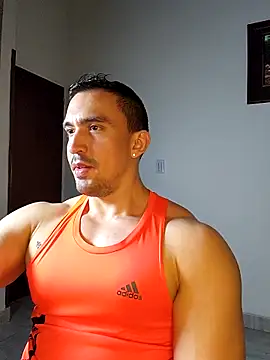 Snapshot of jhay-crux chatting on November 2025 10:21:02 PM jhay-crux online show from November 2025 10:21:02 PM