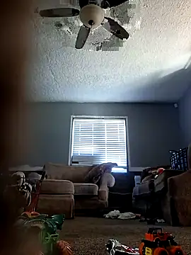 Snapshot of StaciGoodman chatting on October 2025 03:23:02 PM StaciGoodman online show from October 2025 03:23:02 PM