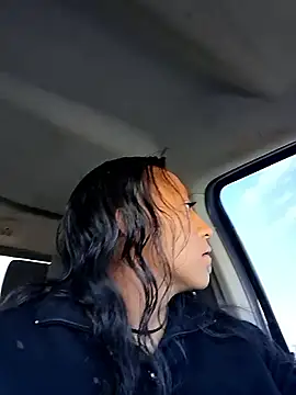 Snapshot of StaciGoodman chatting on February 2026 06:09:01 PM StaciGoodman online show from February 2026 06:09:01 PM