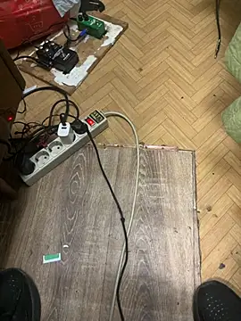 Ariel Ari online show from November 2025 10:43:02 PM