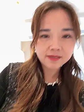 Efangfang online show from December 2024 04:09:01 AM