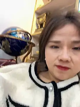 Snapshot of Efangfang chatting on January 2025 02:07:01 PM Efangfang online show from January 2025 02:07:01 PM