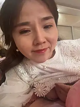 Snapshot of Efangfang chatting on January 2025 06:13:01 AM Efangfang online show from January 2025 06:13:01 AM