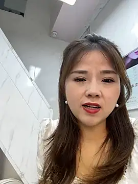 Efangfang online show from February 2025 06:38:02 AM