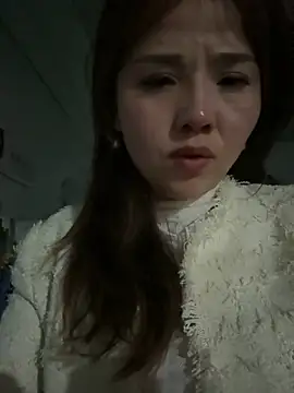 Efangfang online show from February 2025 04:47:01 PM