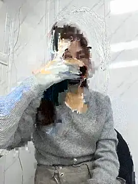 Snapshot of Efangfang chatting on February 2025 05:31:02 AM Efangfang online show from February 2025 05:31:02 AM