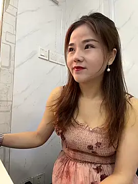 Snapshot of Efangfang chatting on March 2025 04:20:02 AM Efangfang online show from March 2025 04:20:02 AM