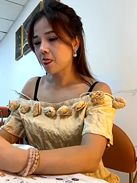 Snapshot of Efangfang chatting on December 2025 11:08:02 AM Efangfang online show from December 2025 11:08:02 AM