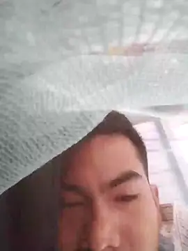 Snapshot of leyel00155 chatting on September 2025 01:05:02 PM leyel00155 online show from September 2025 01:05:02 PM