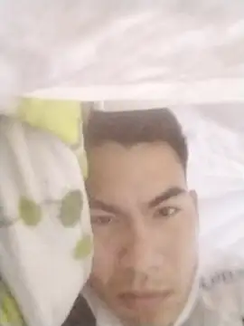 Snapshot of leyel00155 chatting on October 2025 11:47:01 AM leyel00155 online show from October 2025 11:47:01 AM