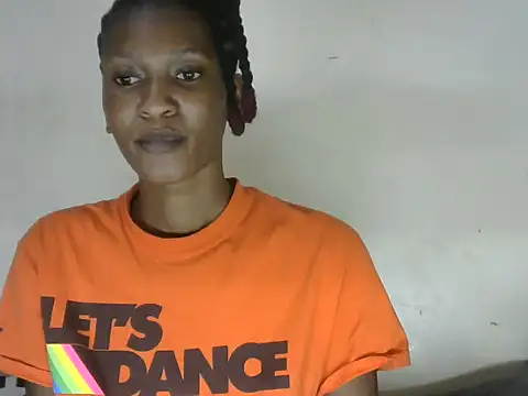 Pretty-emmie online show from February 2025 09:49:01 AM