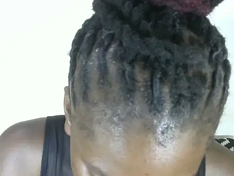 Pretty-emmie online show from March 2025 11:20:01 PM