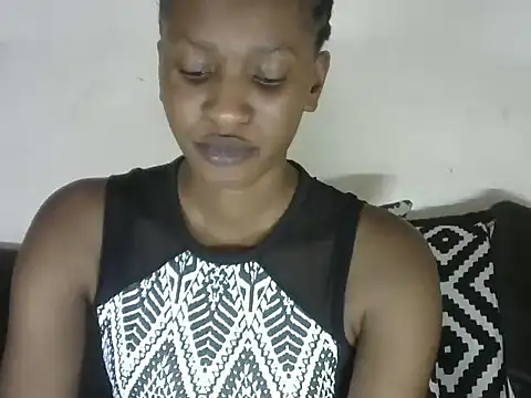 Pretty-emmie online show from March 2025 07:59:02 PM