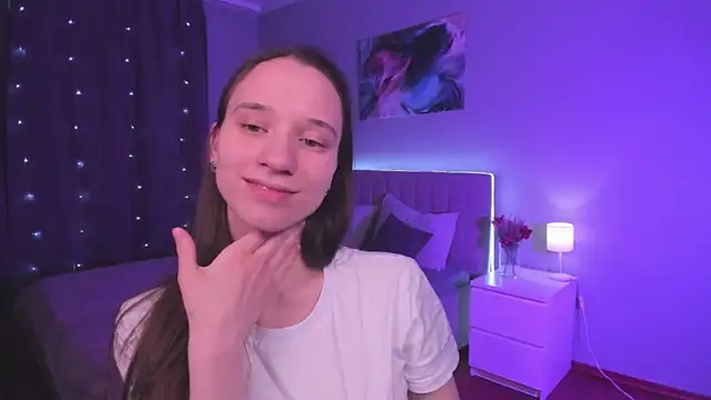 Snapshot of StaceySunny chatting on February 2025 11:20:02 AM StaceySunny online show from February 2025 11:20:02 AM