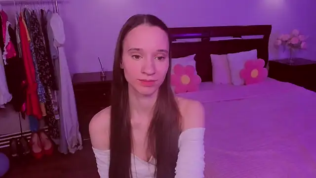 Snapshot of StaceySunny chatting on February 2026 05:30:01 PM StaceySunny online show from February 2026 05:30:01 PM