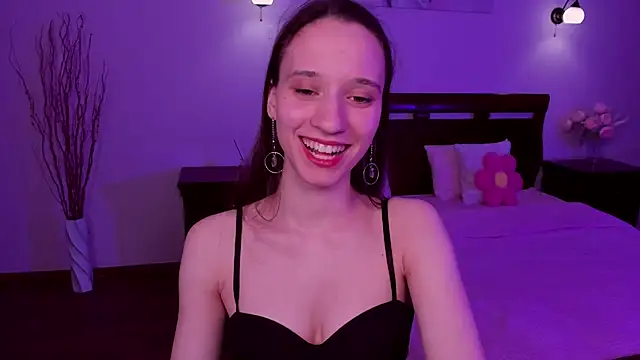 Snapshot of StaceySunny chatting on April 2026 07:07:02 PM StaceySunny online show from April 2026 07:07:02 PM