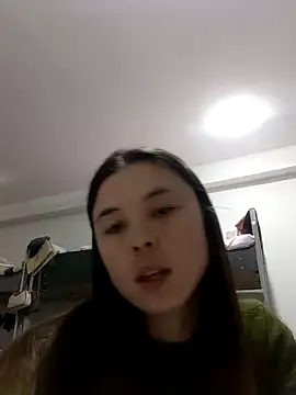 Snapshot of BluesAlyssa chatting on December 2024 02:38:02 PM BluesAlyssa online show from December 2024 02:38:02 PM
