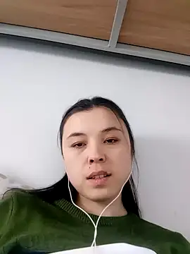 Snapshot of BluesAlyssa chatting on January 2025 06:35:01 AM BluesAlyssa online show from January 2025 06:35:01 AM