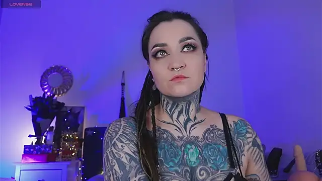 SindelDark online show from December 2024 04:39:01 PM